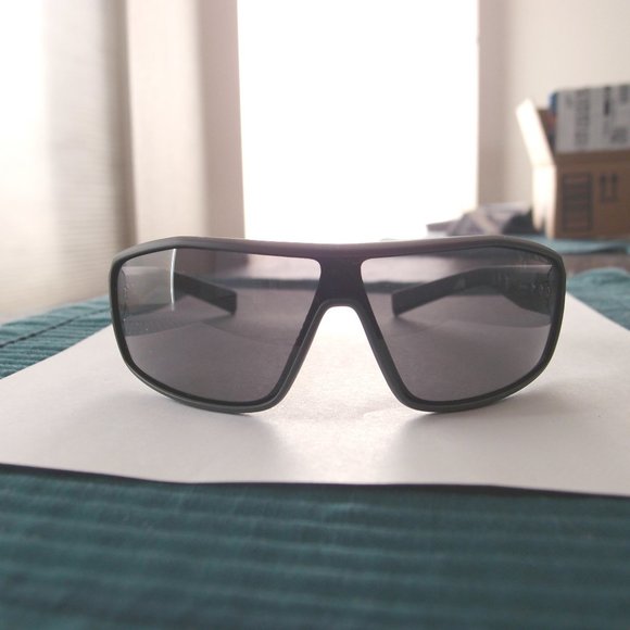 Nike Sunglasses MOTO-  EVO610 008-matte-vg condition-unisex main image 6